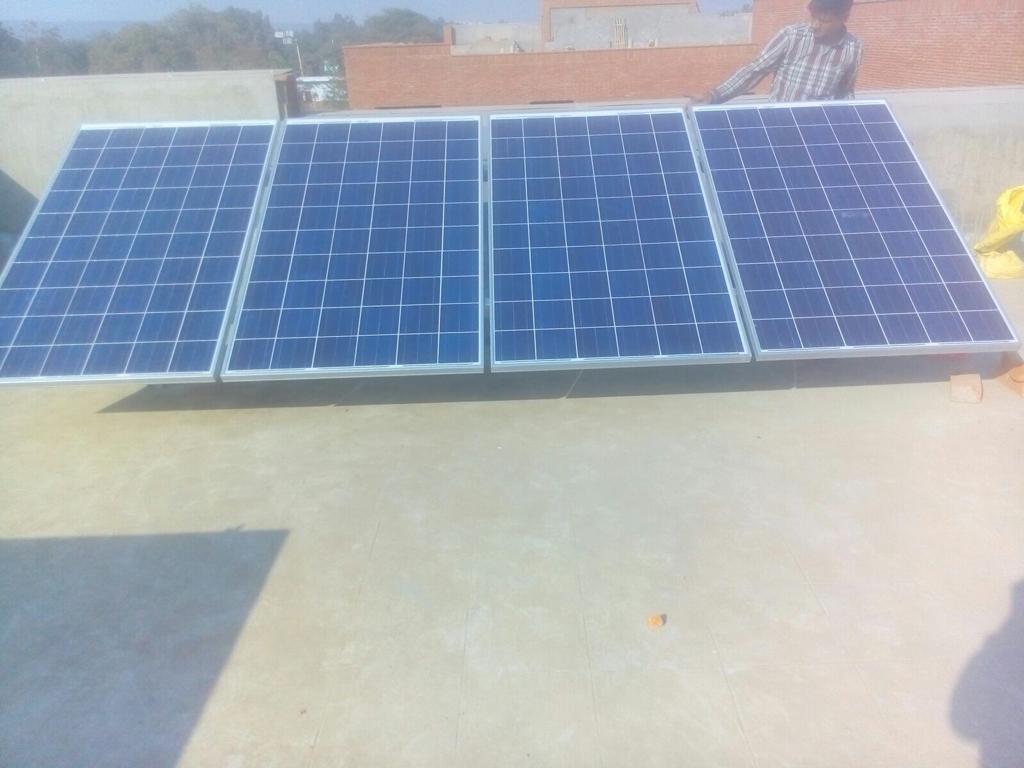 2.5 Kwp Off Grid Plant at Gurugram, Haryana (Self Consumption)